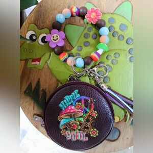 Hippie handmade wristlet keychain with detachable brown cowhide round wallet